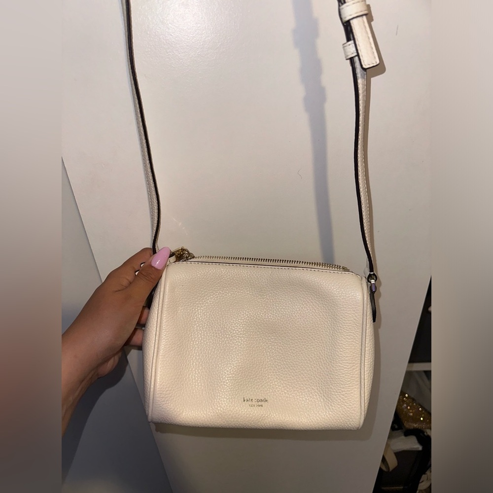 Kate spade white crossbody bag